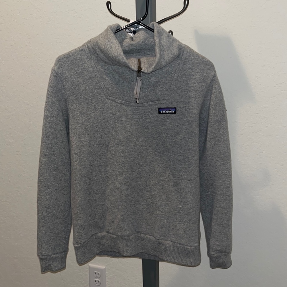 Small Women's Woolyester Pullover